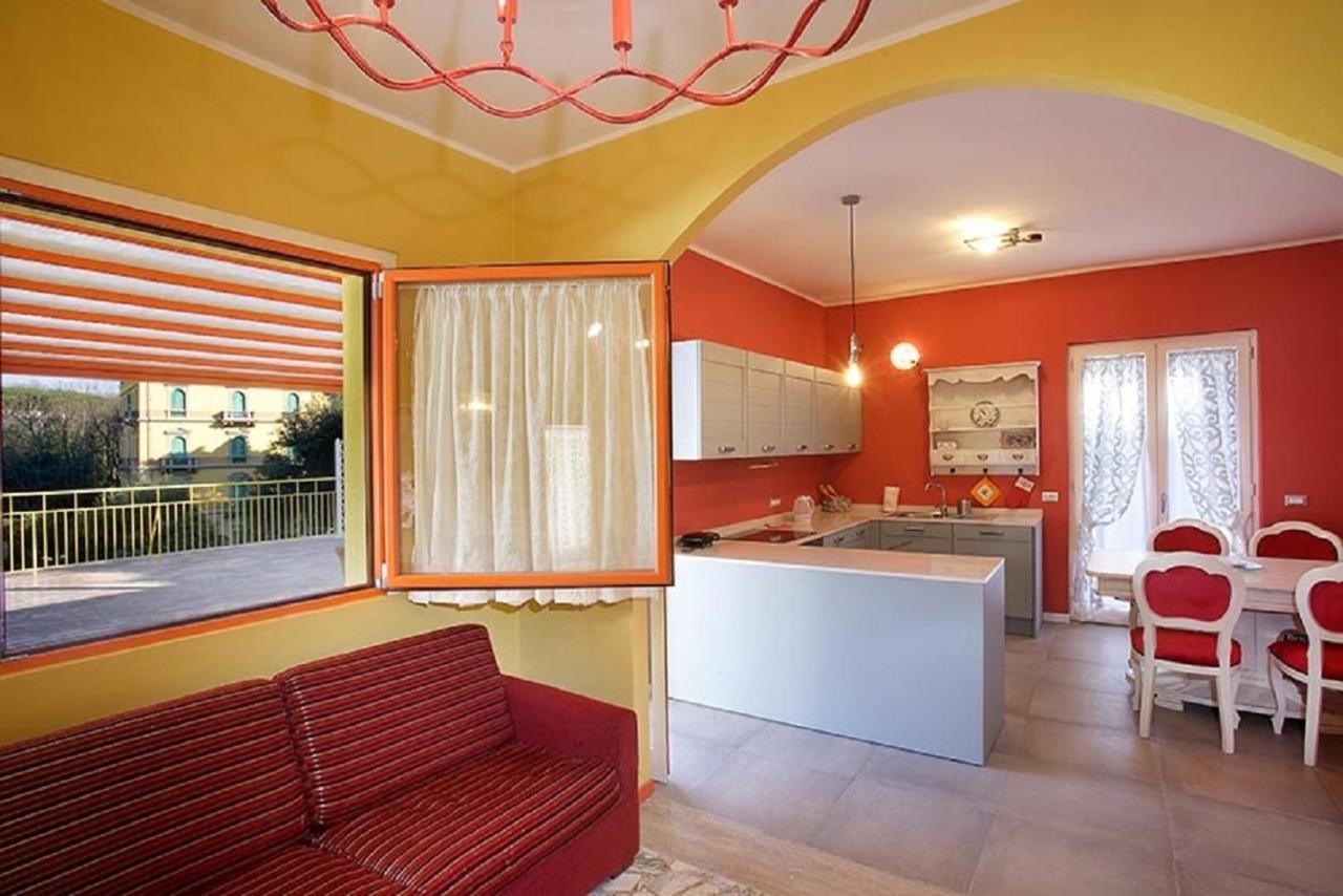 Attico Incerpi, Terrazza Sui Tetti Di Montecatini Termeアパートメント エクステリア 写真