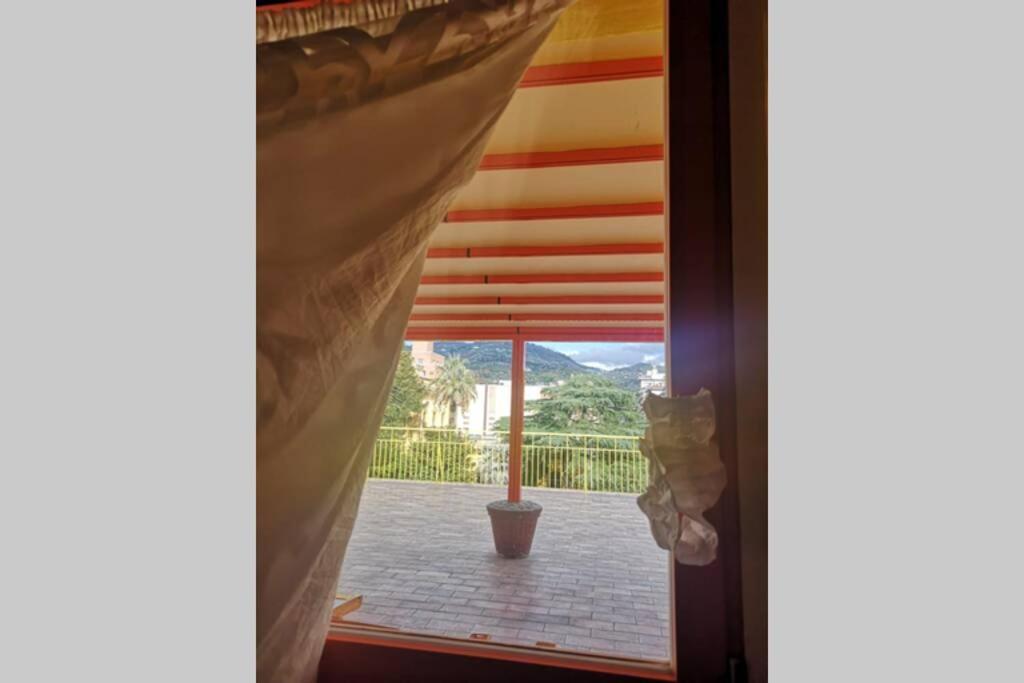Attico Incerpi, Terrazza Sui Tetti Di Montecatini Termeアパートメント エクステリア 写真